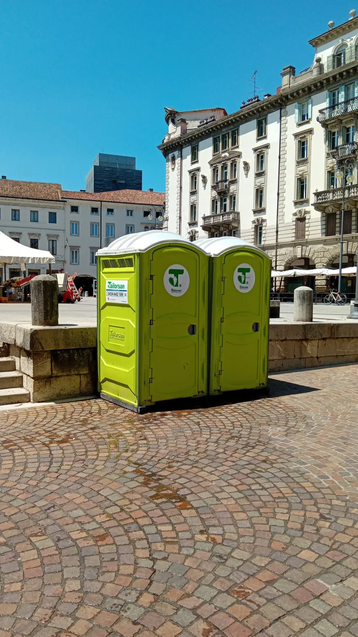 NOLEGGIO BAGNI CHIMICI - Concessionario Tailorsan FVG